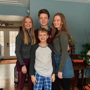 Meet your Posher, Chase